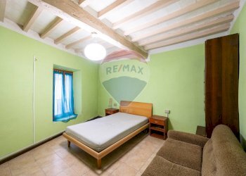 Camera / camera da letto - Casa semi indipendente Via Araldi
 
1, Casalmaggiore - foto 10