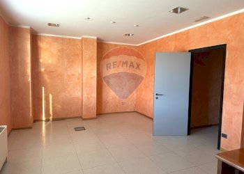 Stanza vuota - Capannone Via Brusati
 
1, Martignana di Po - foto 3