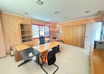 Ufficio - Capannone Via Brusati
 
1, Martignana di Po - foto 5