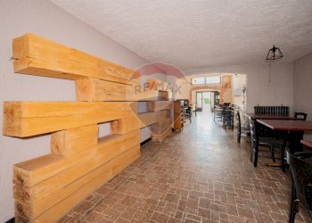 Sala da pranzo - Appartamento VIA PIAVE
 
99, Viadana - foto 15