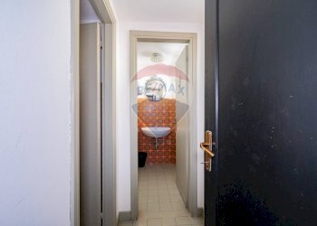 Hall / corridoio - Appartamento VIA PIAVE
 
99, Viadana - foto 32