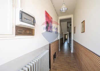 Hall / corridoio - Appartamento VIA PIAVE
 
99, Viadana - foto 40