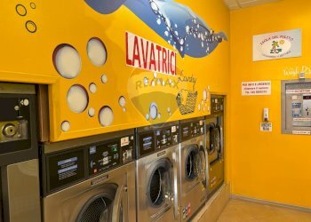 Lavanderia - Negozio Via Aroldi
48, Viadana - foto 16