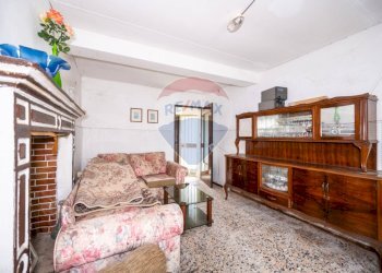 Soggiorno - Casa semi indipendente VIA ROMA
 
38, San Martino del Lago - foto 13