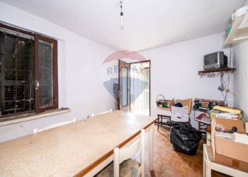 Sala da pranzo - Casa semi indipendente VIA ROMA
 
38, San Martino del Lago - foto 11