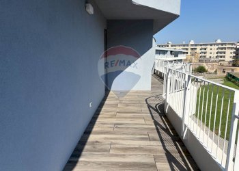 Balcone - Trilocale Via Costalunga
 
1/3, Trieste - foto 2