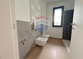 Bagno - Trilocale Via Costalunga
 
1/3, Trieste - foto 13