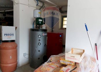 Camera / camera da letto - Commercial Premises TERNOVA
 
16, Duino-Aurisina - photo 27