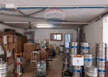 Dispensa di stoccaggio - Commercial Premises TERNOVA
 
16, Duino-Aurisina - photo 29