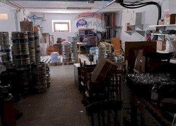 Dispensa di stoccaggio - Commercial Premises TERNOVA
 
16, Duino-Aurisina - photo 31