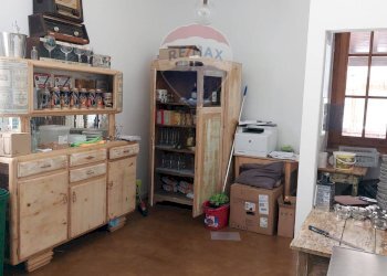 Camera / camera da letto - Commercial Premises TERNOVA
 
16, Duino-Aurisina - photo 34