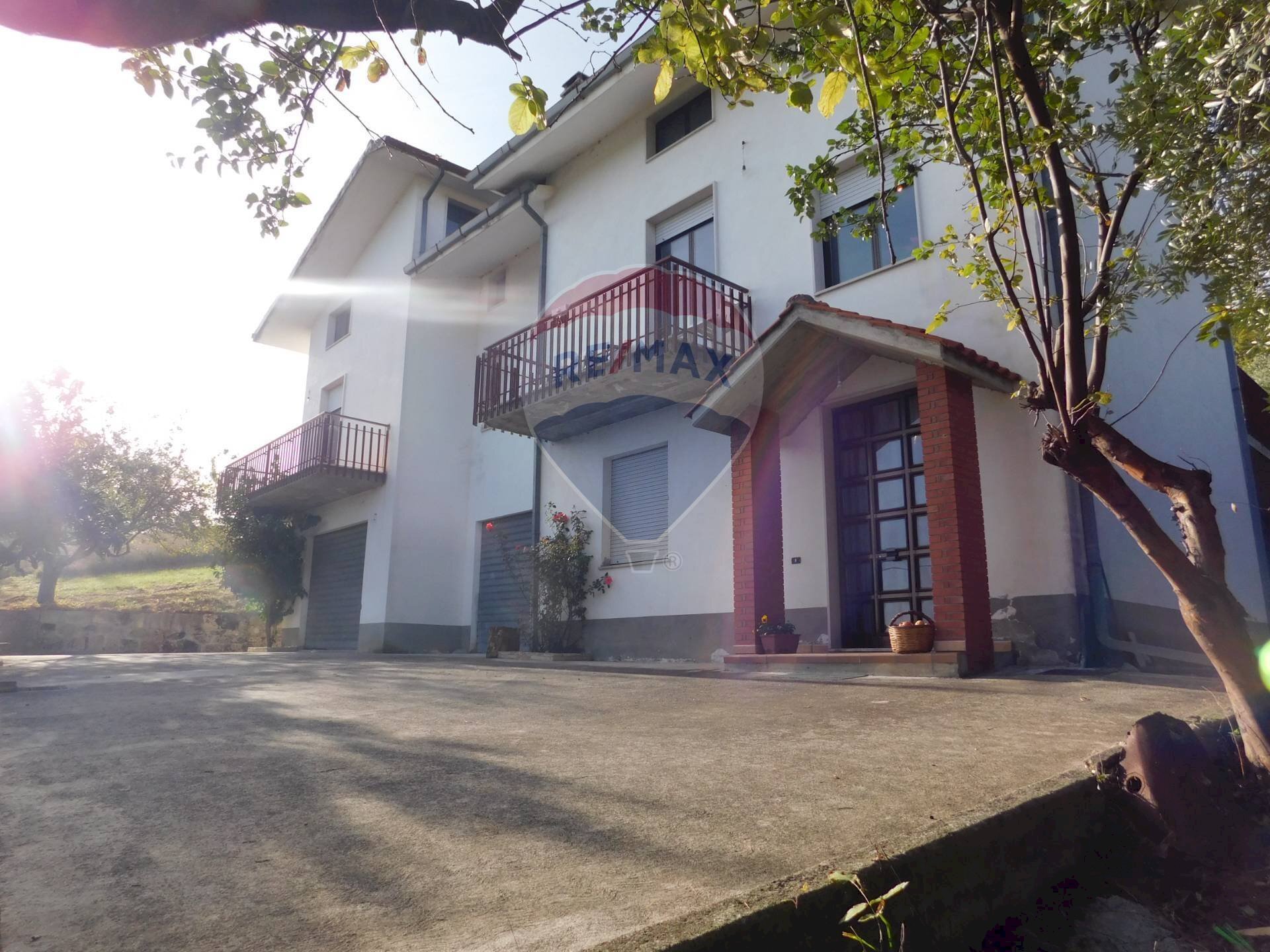 Casa all\'aperto - Independent house VIA SANT'ANGELO
 
28, Roccamontepiano - photo 1