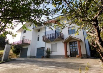 Casa all\'aperto - Casa indipendente VIA SANT'ANGELO
 
28, Roccamontepiano - foto 3