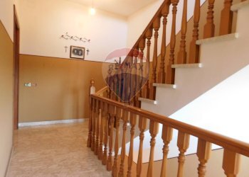 Scale - Casa indipendente VIA SANT'ANGELO
 
28, Roccamontepiano - foto 7