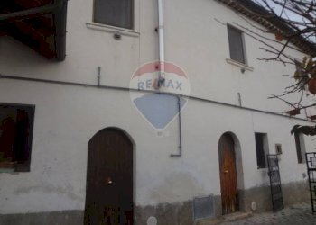 Edificio all\'aperto - Casa indipendente colle Pagnotto, Pretoro - foto 4