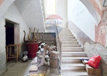 Scale - Casa indipendente Via Vittorio Emanuele II
 
25, Montesilvano - foto 11