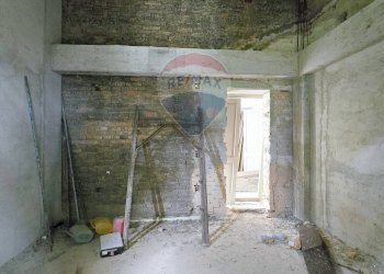 Stanza vuota - Casa indipendente Via Vittorio Emanuele II
 
25, Montesilvano - foto 32