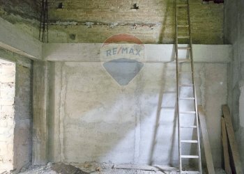 Dettagli - Casa indipendente Via Vittorio Emanuele II
 
25, Montesilvano - foto 35