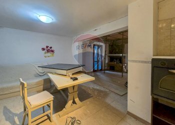 soggiorno con  angolo cottura - Casa indipendente CONTRADA CONA
 
2, Villamagna - foto 20