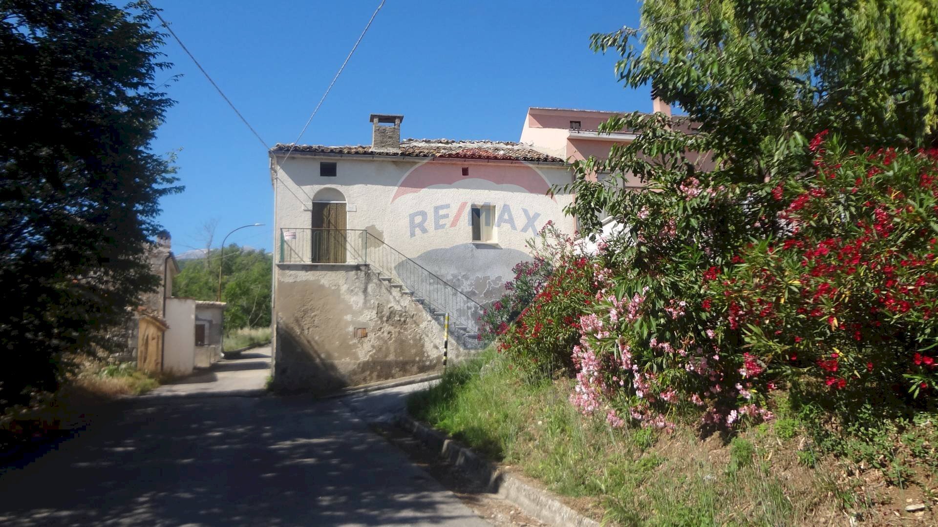 Casa all\'aperto - Casa semi indipendente via CASENUOVE
 
102, Rapino - foto 3