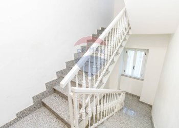 Scale - Appartamento Via Roma
 
56, Tornareccio - foto 30