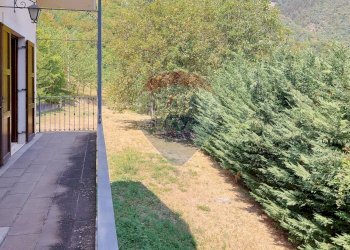 balcone con vista - Villa C/DA VERSANTE AL BOSCO, Carpineto della Nora - photo 14