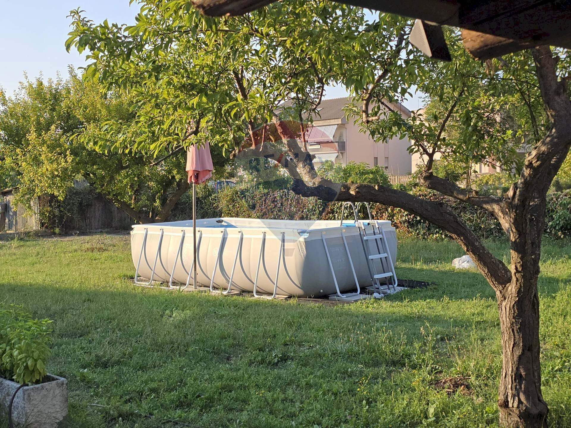 Giardino - Casa semi indipendente VIA TAVO
 
286, Pescara - foto 3