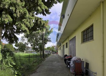 Edificio all\'aperto - Casa semi indipendente VIA TAVO
 
286, Pescara - foto 9