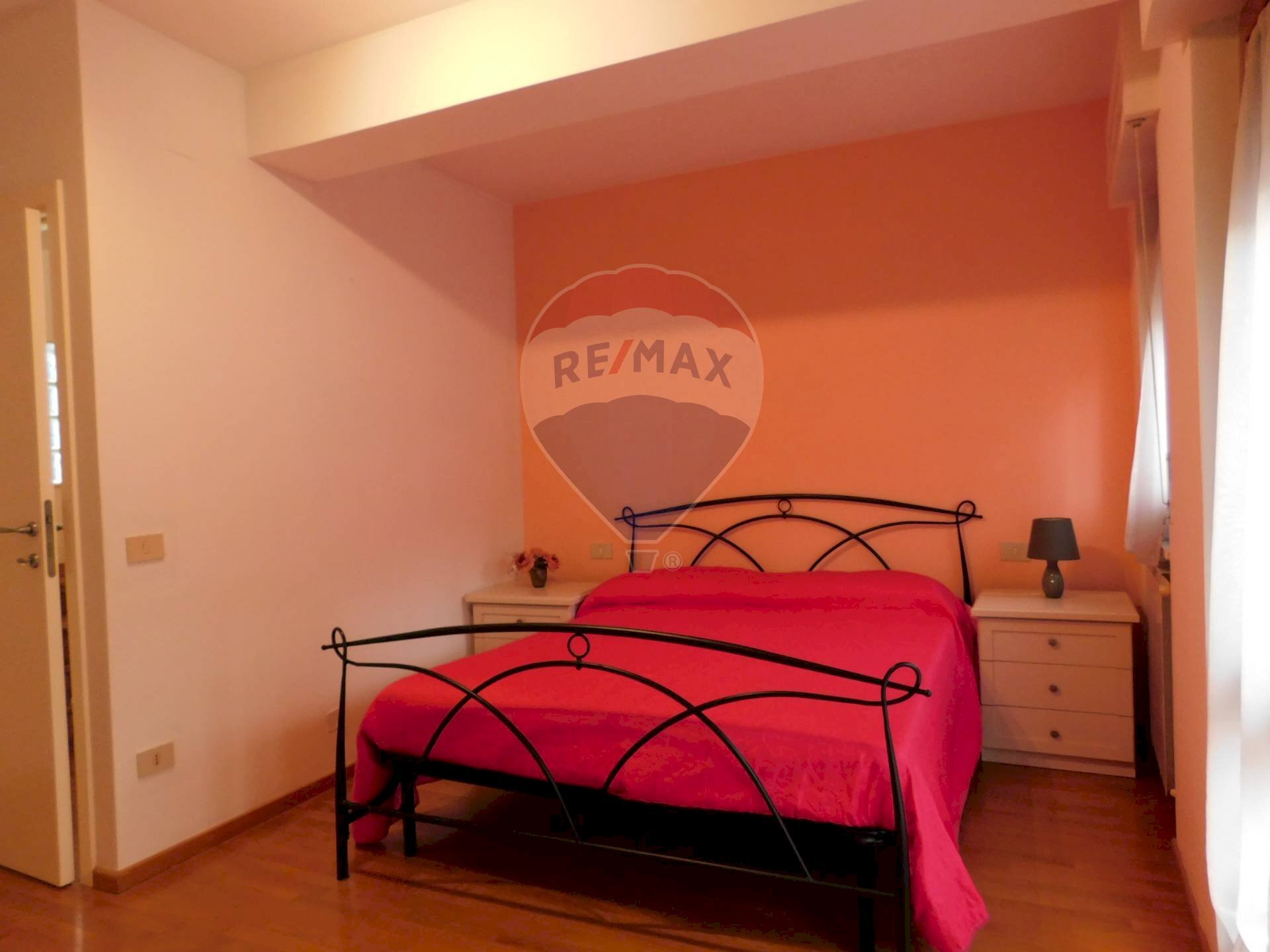 Camera / camera da letto - Semi-detached house PIAZZA CAPPELLETTI
 
17, Rapino - photo 1