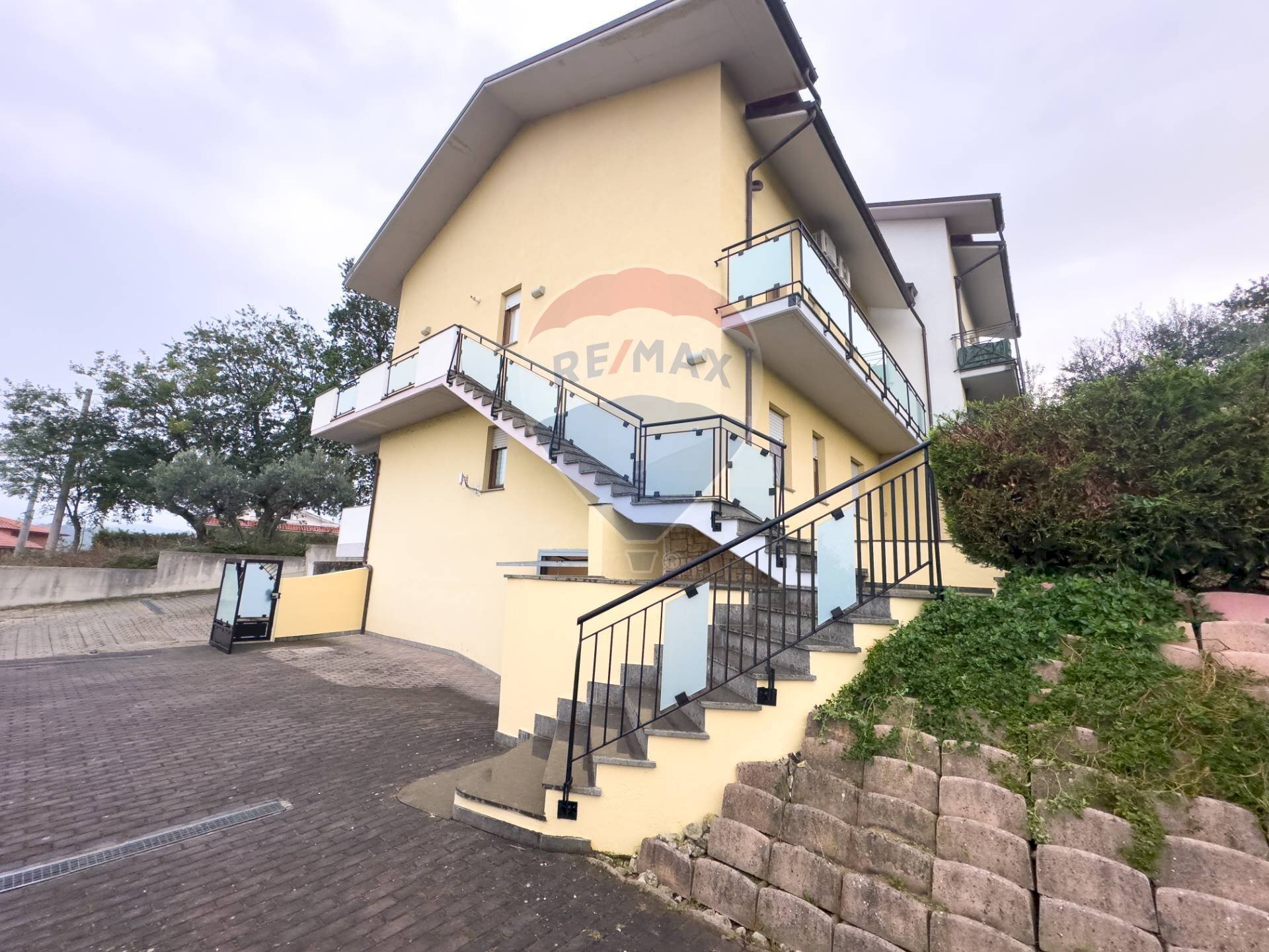 Casa all\'aperto - Villa Bifamiliare COLLE PAGNOTTO
 
SNC, Fara Filiorum Petri - foto 3