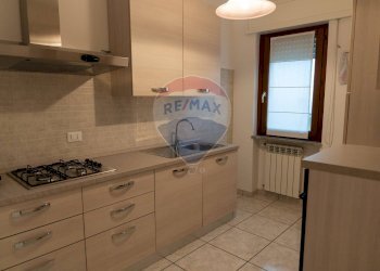 Cucina - Villa Bifamiliare COLLE PAGNOTTO
 
SNC, Fara Filiorum Petri - foto 11