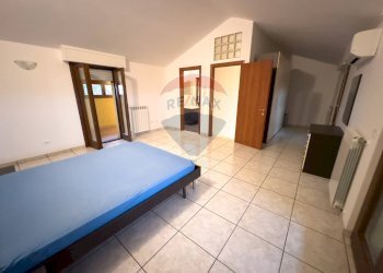 Camera / camera da letto - Villa Bifamiliare COLLE PAGNOTTO
 
SNC, Fara Filiorum Petri - foto 29