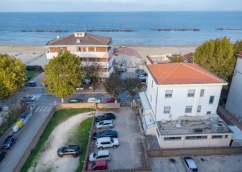 Vista dell\'acqua - Appartamento Via D'annunzio
 
62, Francavilla al Mare - foto 3