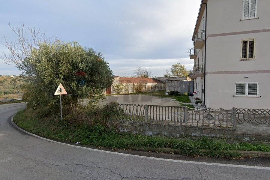 Edificio all\'aperto - Terreno edificabile via Papa giovanni XIII
 
46, Miglianico - foto 1