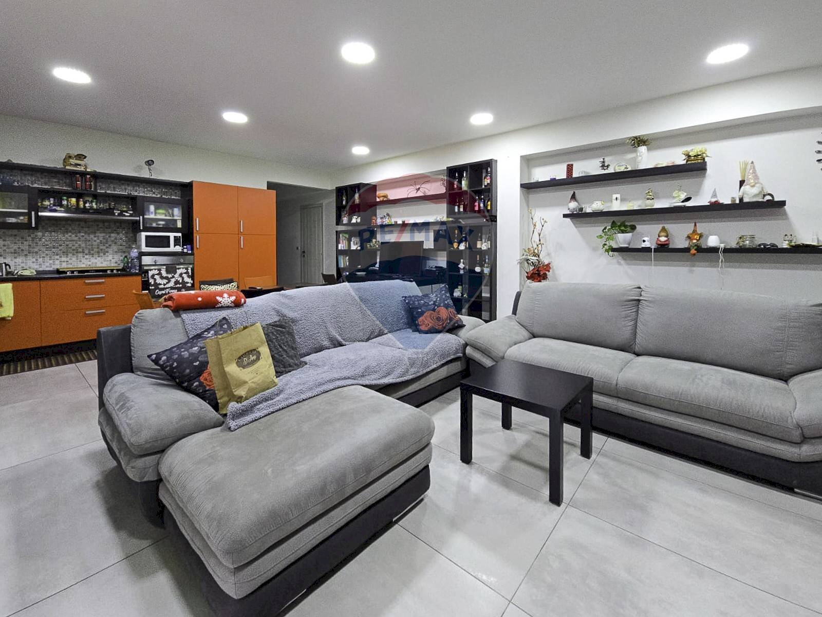 Soggiorno - Appartamento VIA TAVO
 
286, Pescara - foto 1