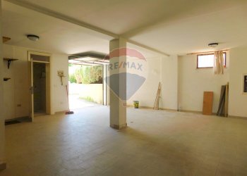 taverna - Casa semi indipendente Francesco Urbano
 
snc, Fara Filiorum Petri - foto 34