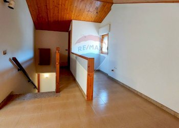 stanza multiuso - Casa semi indipendente Francesco Urbano
 
snc, Fara Filiorum Petri - foto 20