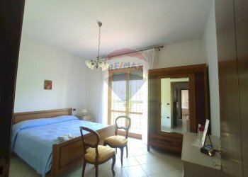 Camera / camera da letto - Independent house Via Rocco Terenzi
 
snc, Elice - photo 17