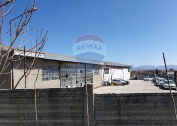 Edificio all\'aperto - Locale Commerciale Via Napoli
 
204, Avezzano - foto 5