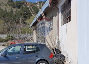 Edificio all\'aperto - Locale Commerciale Via Napoli
 
204, Avezzano - foto 10