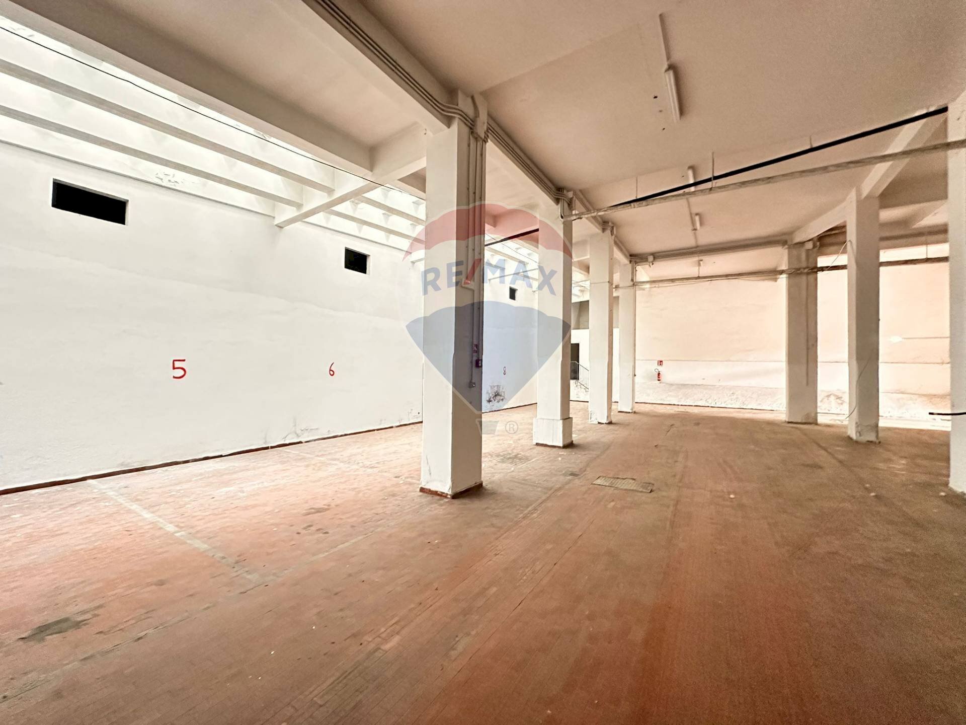 Parcheggio - Box Via Martiri Della Resistenza
 
38, Ancona - photo 1