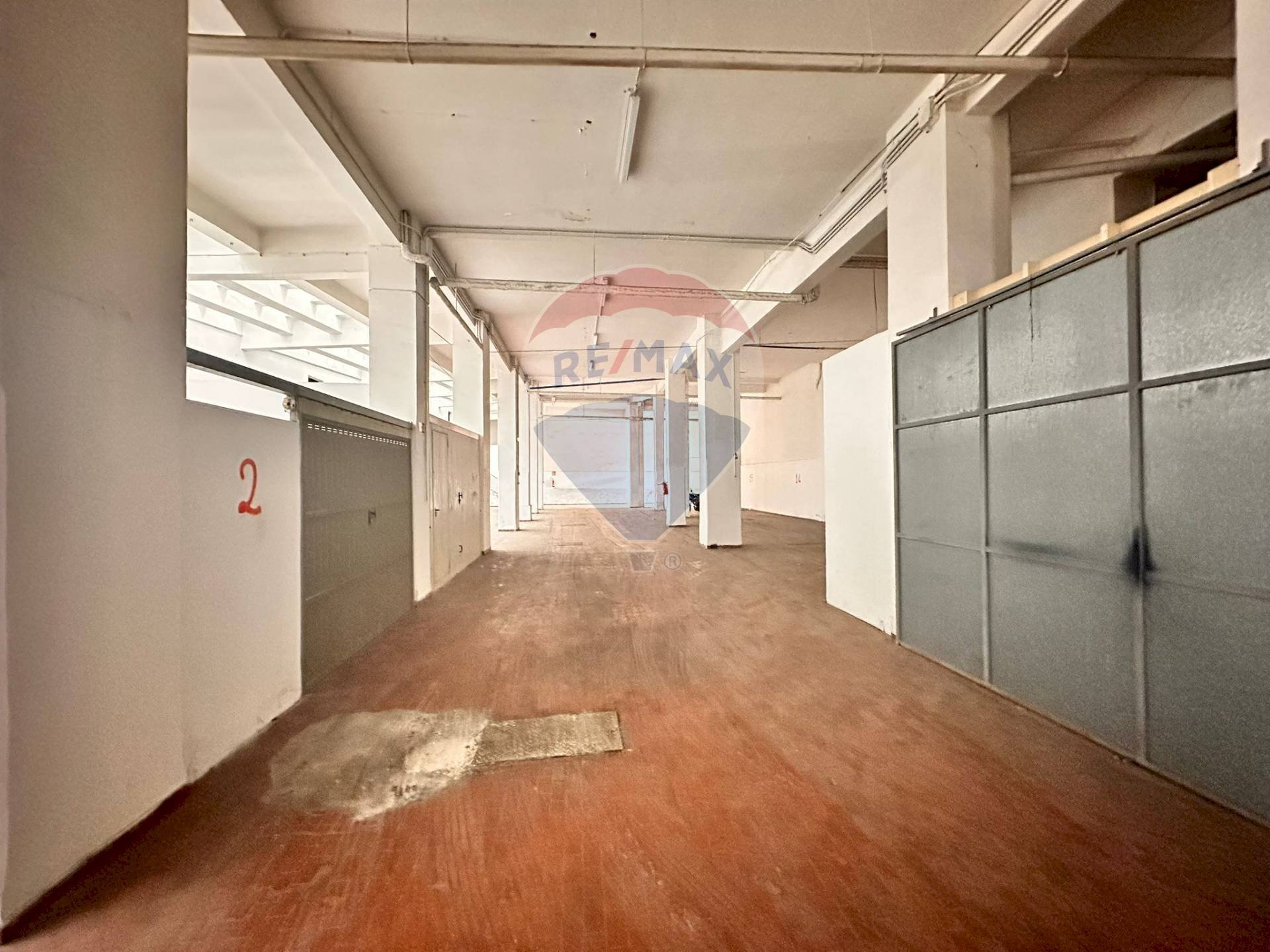 Parcheggio - Box via Martiri della Resistenza
 
38, Ancona - foto 1