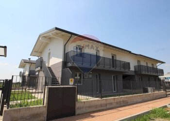 Edificio all\'aperto - Quadrilocale Ponte San Pietro - foto 3