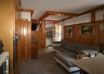 Soggiorno - Semi-detached house via madonna della neve, Selvino - photo 5