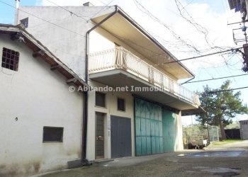 Foto 1 - Casa indipendente Corso Umberto
 
42, Civitella Casanova - foto 1