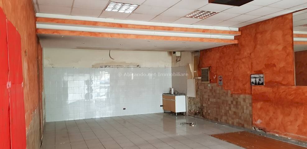 Foto 2 - Locale Commerciale Via Santo Spirito, Penne - foto 2