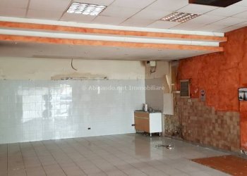 Foto 2 - Locale Commerciale Via Santo Spirito, Penne - foto 2