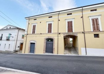 Foto 1 - Casa indipendente Via Bottini, Civitella Casanova - foto 1