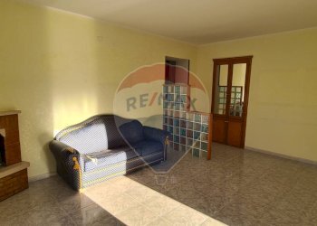 soggiorno - Trilocale Viale XXIV Maggio
 
13, Vieste - foto 4