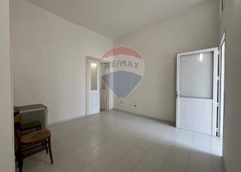 interno - Quadrilocale Via Palestro
 
7, Rodi Garganico - foto 5